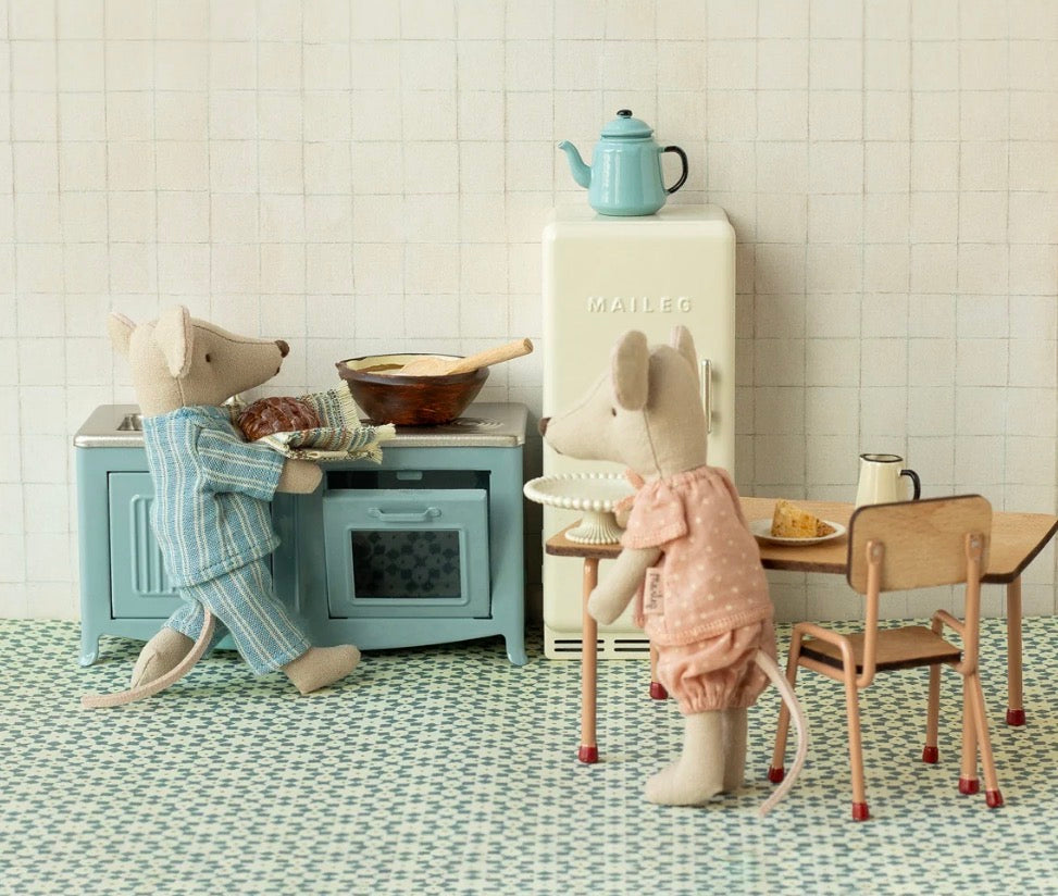 Maileg - Kitchen, Mouse - Blue