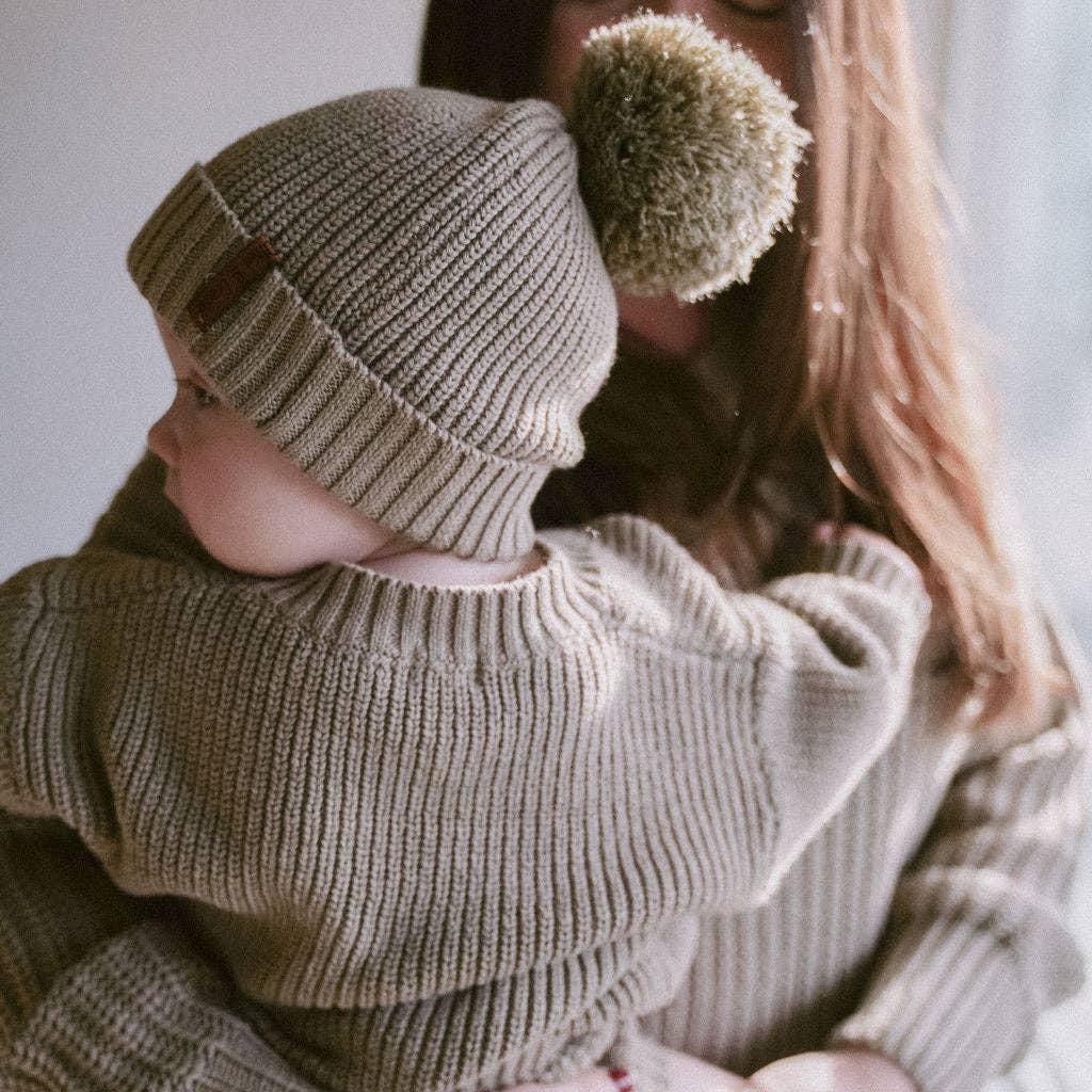 OLIVE & CRADLE - Cotton Pom Beanie
