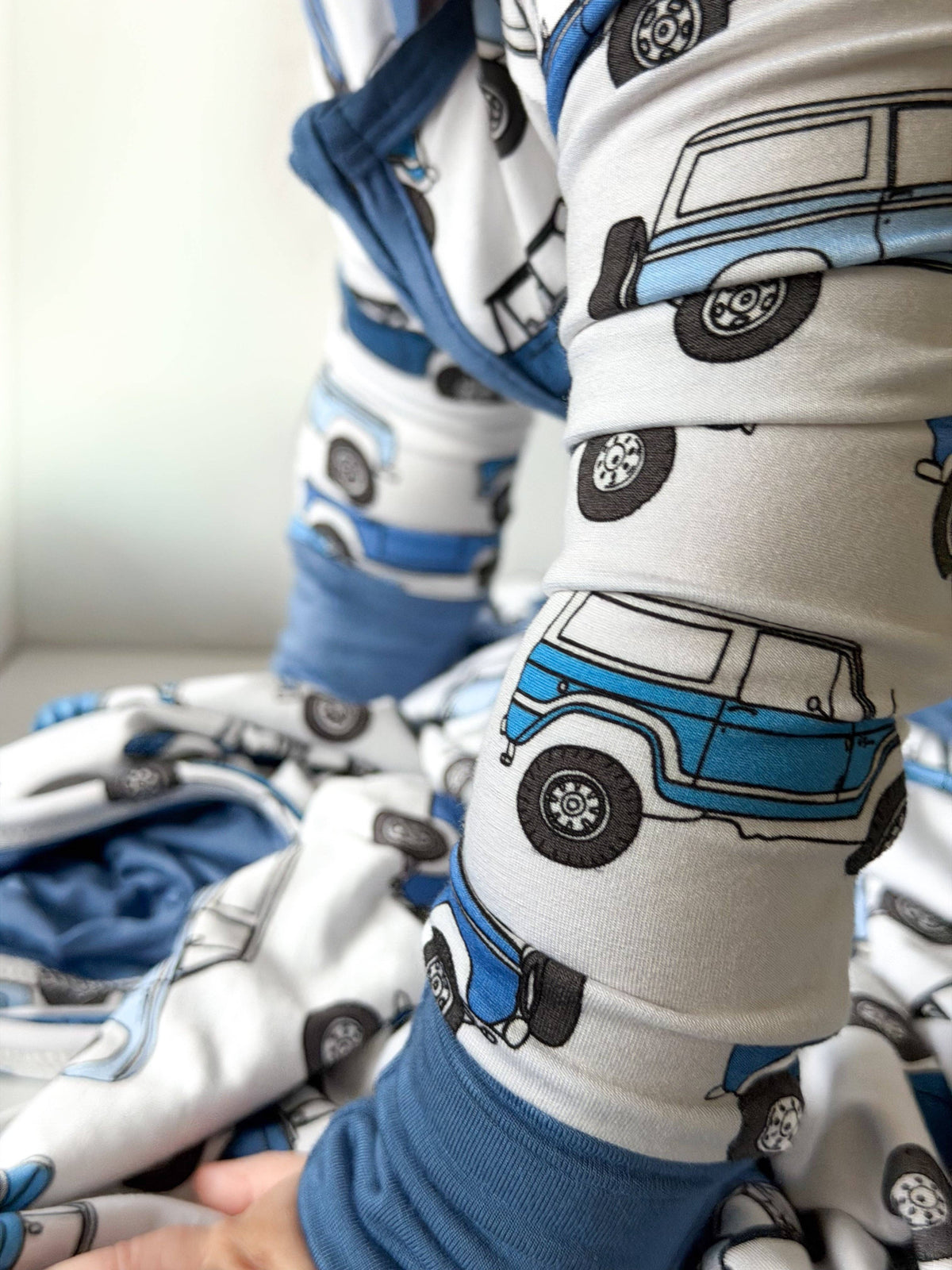 Tiny toes Baby Co - Vintage Cars Bamboo Zipper Romper