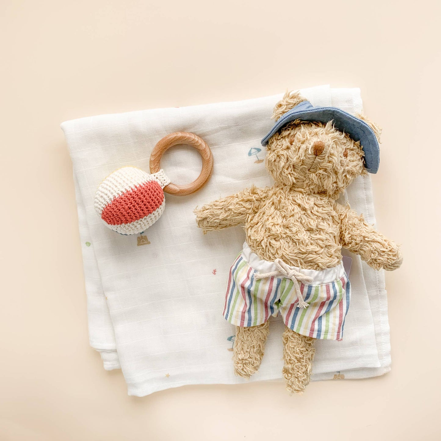 The Blueberry Hill - Teether Beach Cotton Crochet Rattle Ball