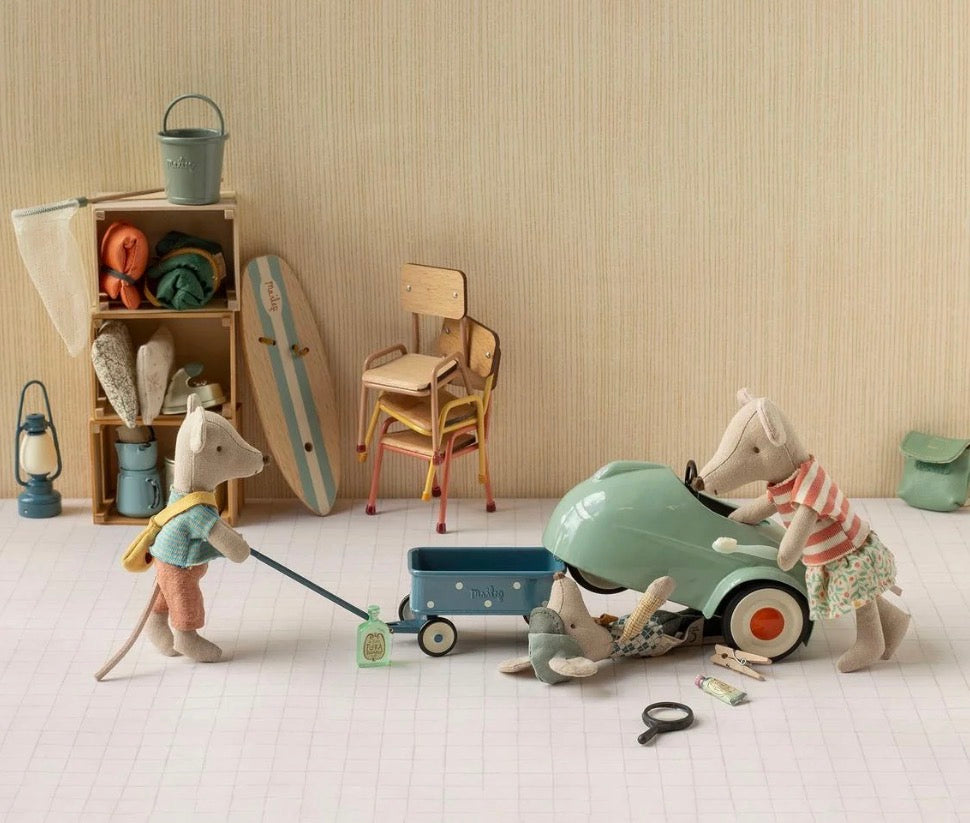 Maileg - Car, Mouse - Light Mint