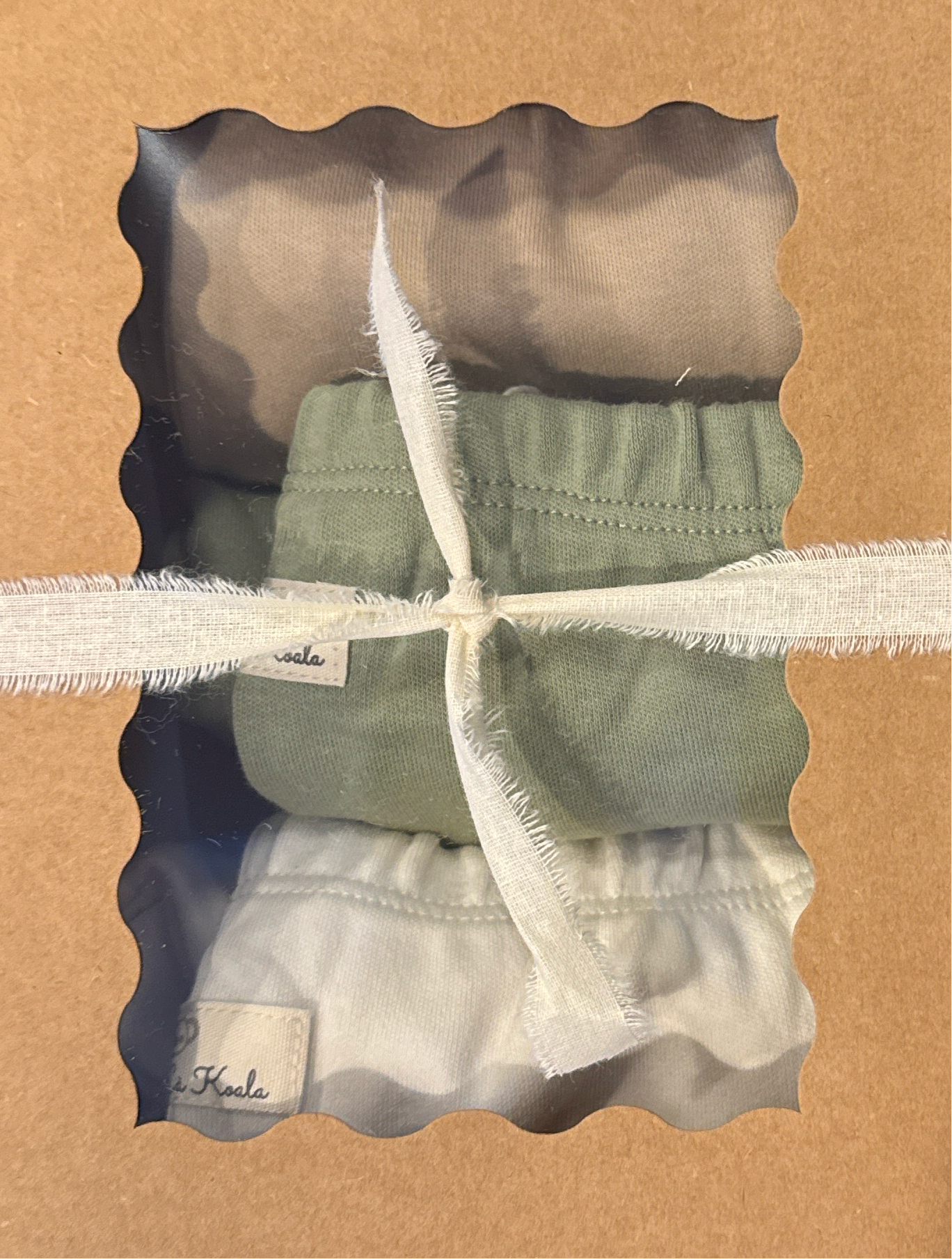 Honey and Hive - Fruit Set 3 Piece Pants