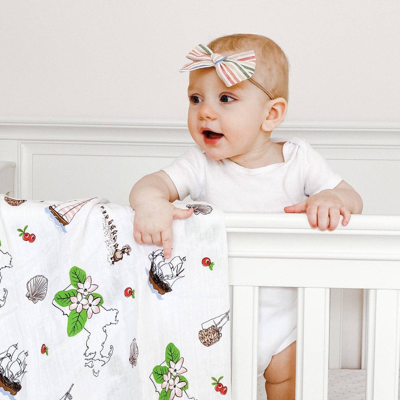 Little Hometown - Massachusetts Floral Muslin Swaddle Receiving Blanket