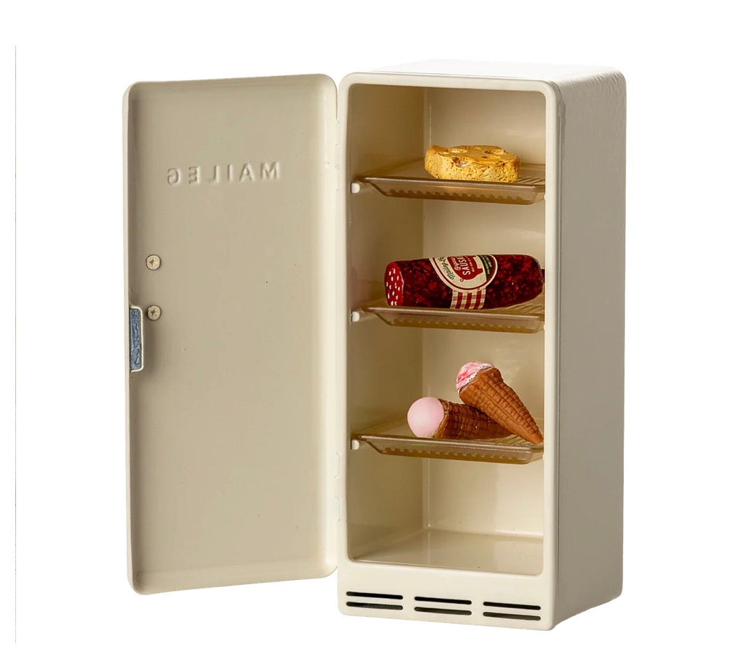 Maileg - Fridge. Mouse - Off White