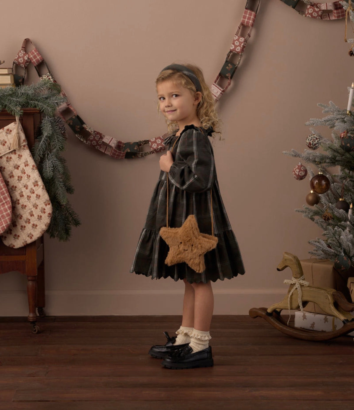 Rylee + Cru - Star Purse - Gold