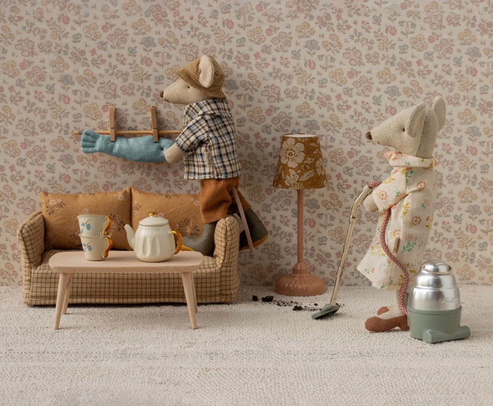 Maileg - Couch. Mouse - Marble