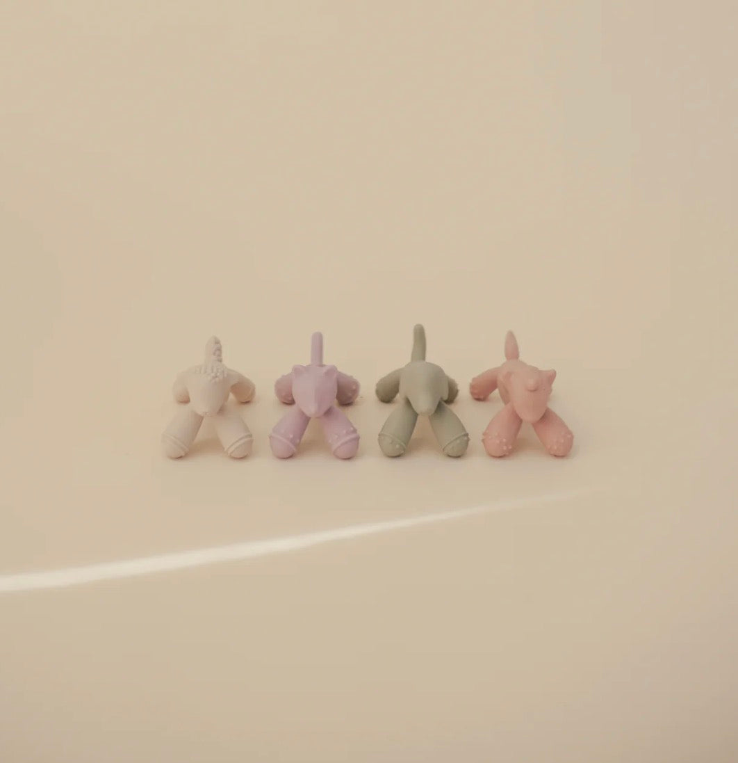 Mushie - Figurine Teether