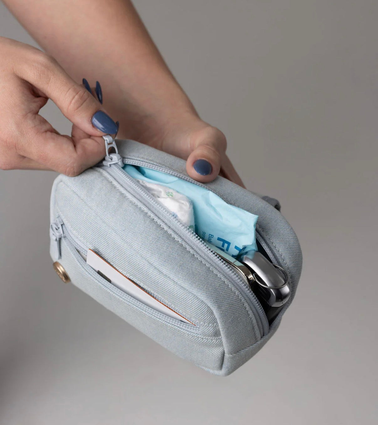 Mabē - The Monarch Accessory Bag - Dream Wash Denim