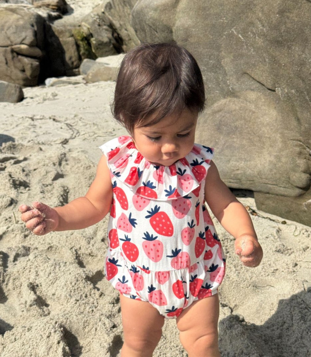 Vignette - Taylor Bubble Romper - Strawberries