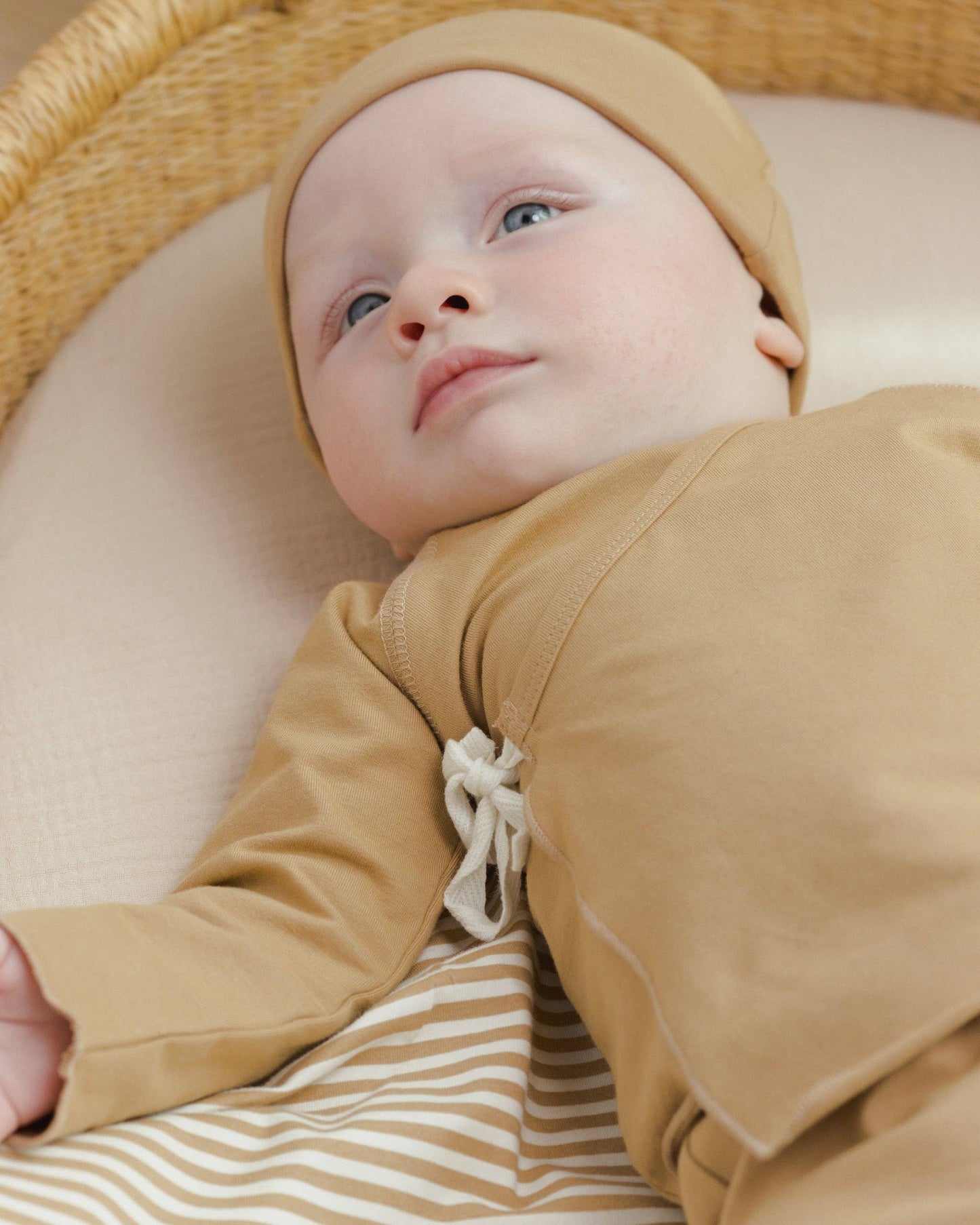 Quincy Mae - Baby Swaddle || Honey Stripe