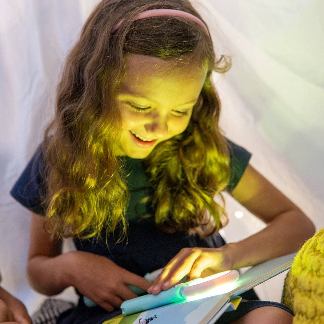 Glo Pals - Light-Up Library - Princess Ida and her Missing Magic Wand