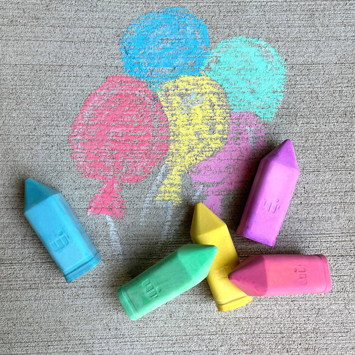 Urban Infant - Kids Chunky Sidewalk Chalk -  Non-Toxic - Birthday