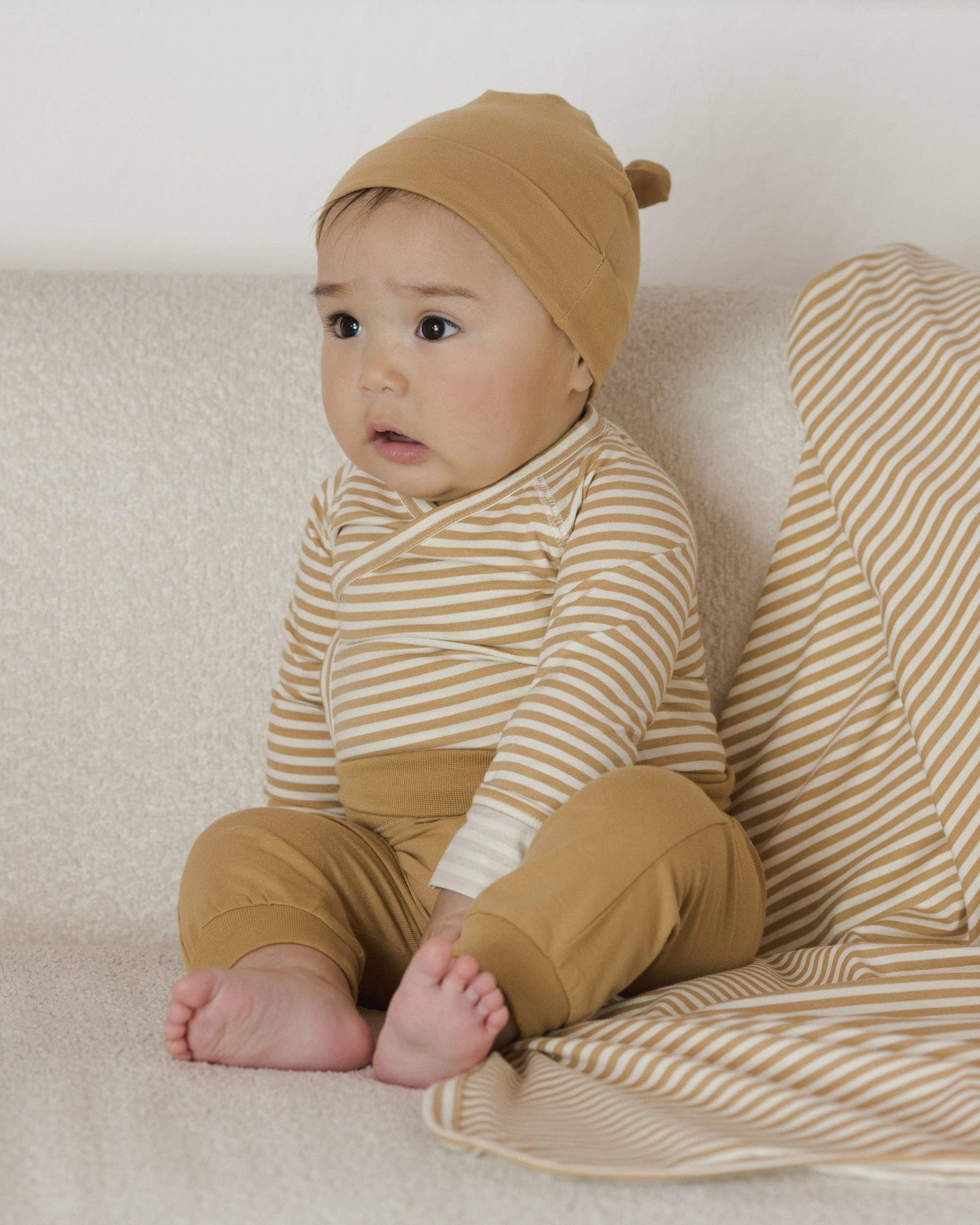 Quincy Mae - Baby Swaddle || Honey Stripe