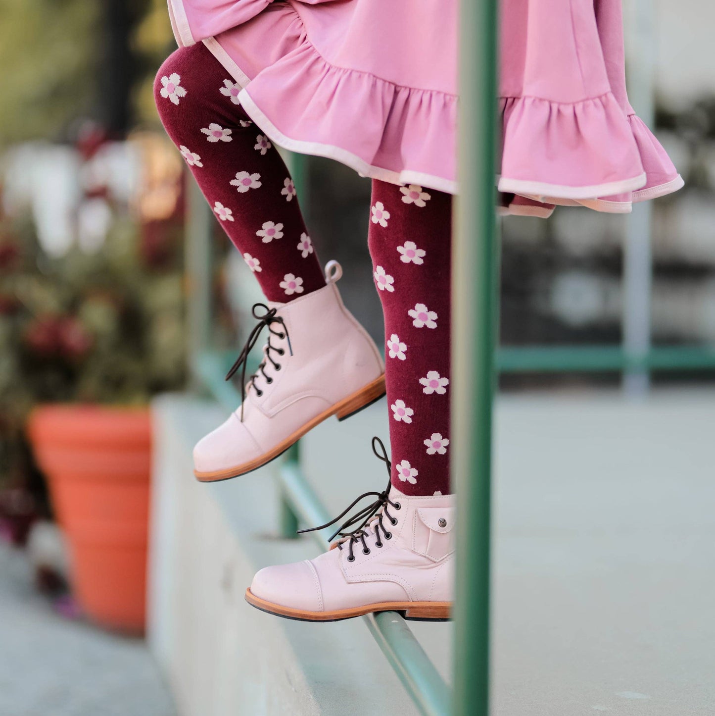 Burgundy Flower Knit Tights: 3-4 YEARS
