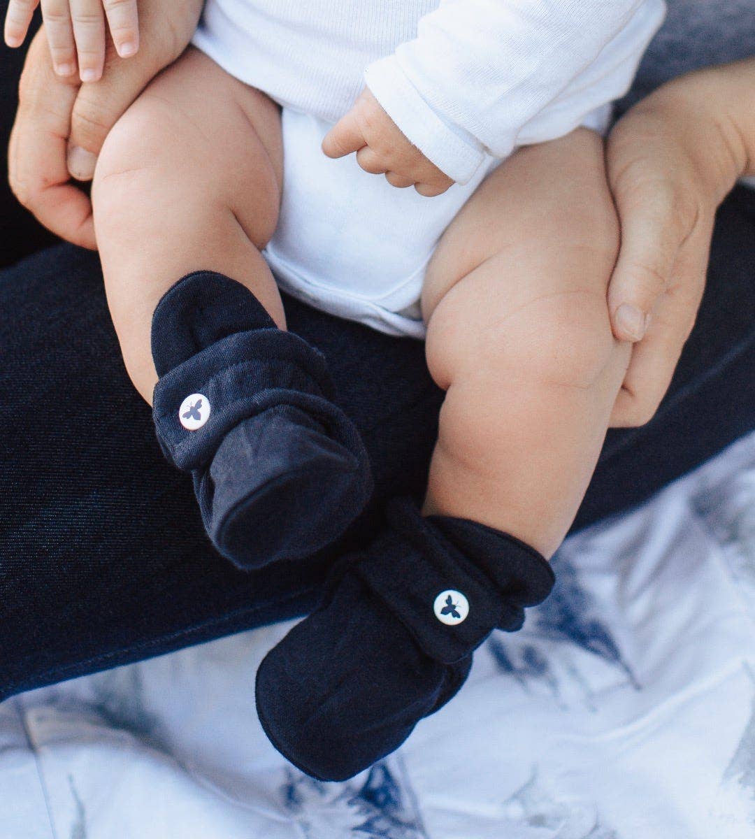 Burt's Bees Baby - Solid Organic Cotton Baby Booties - Midnight