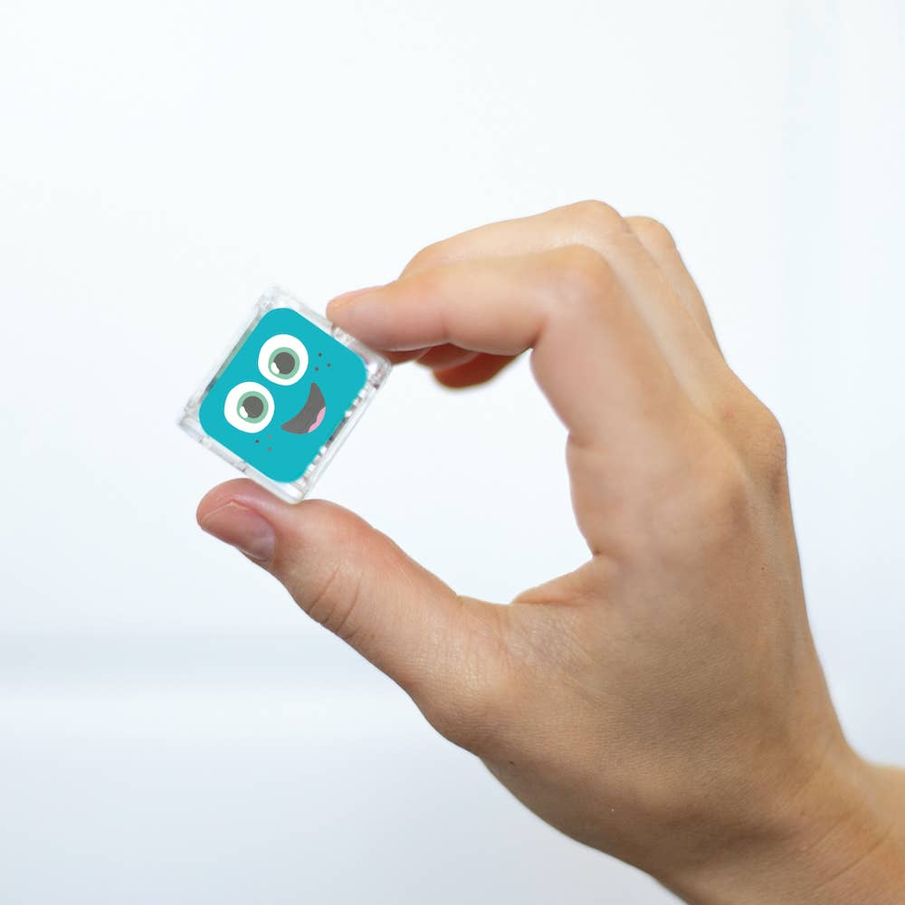 Glo Pals - Glo Pals Blair Light-Up Cubes