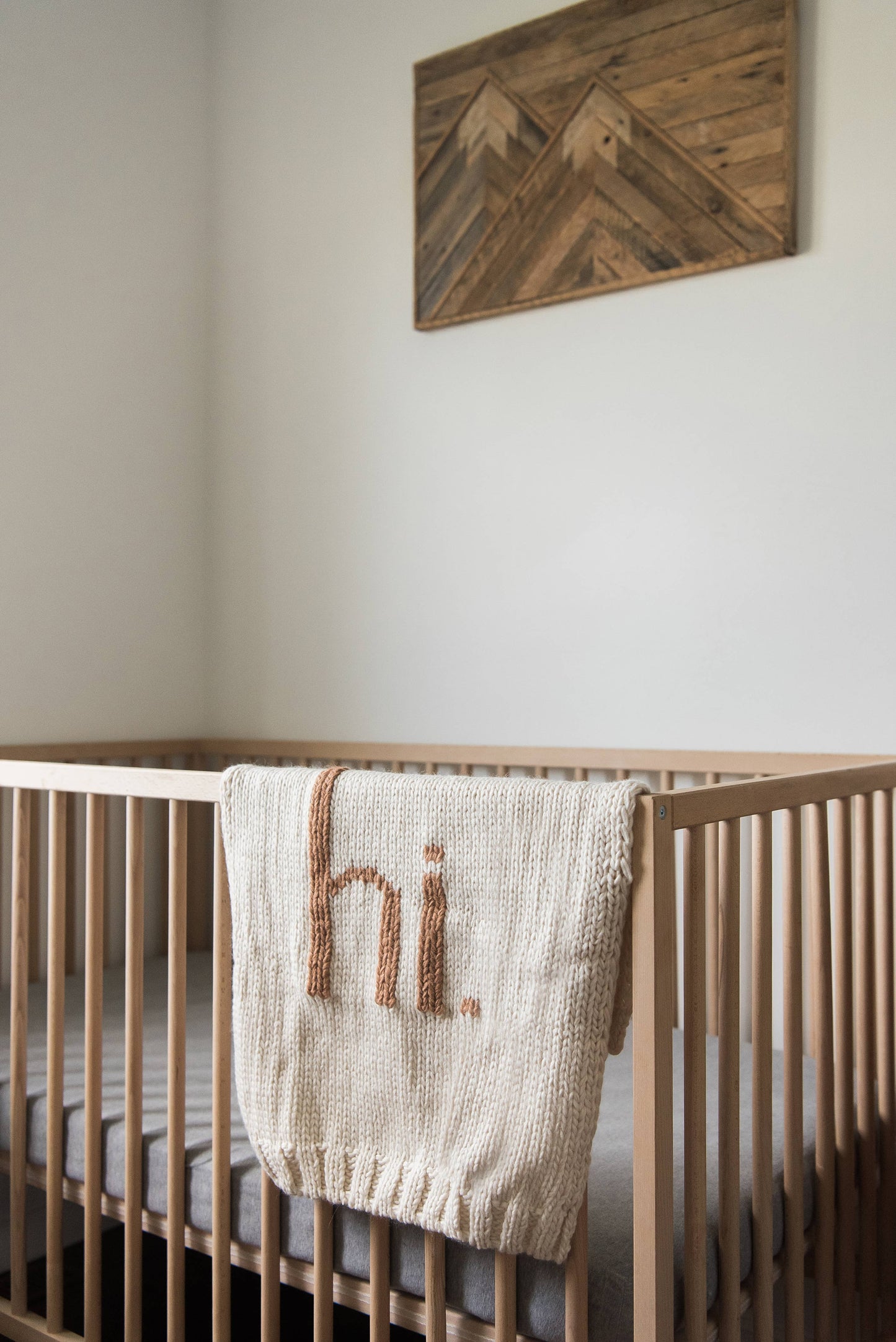 Huggalugs - Hi. Hand Knit Blanket Pecan