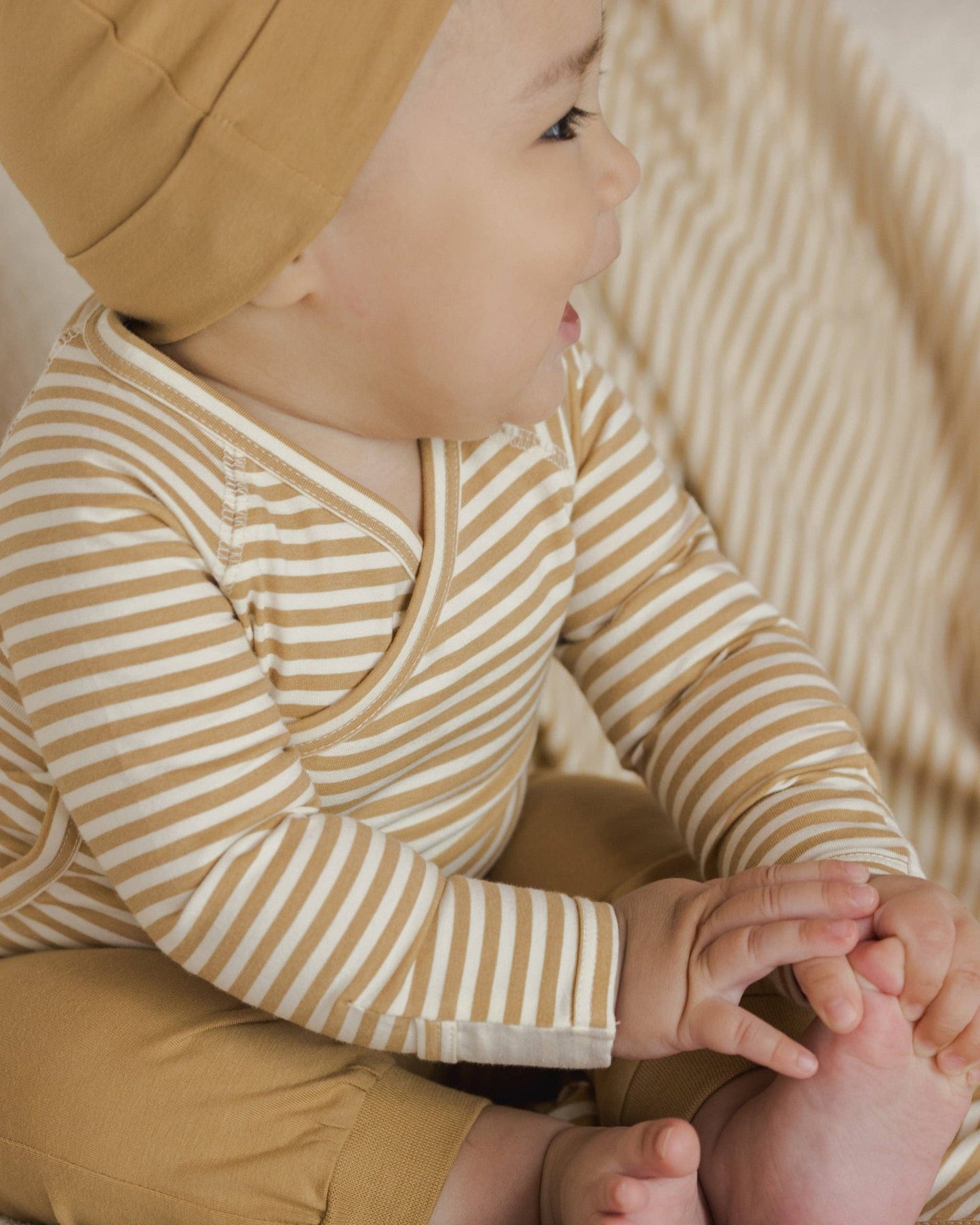 Quincy Mae - Baby Swaddle || Honey Stripe