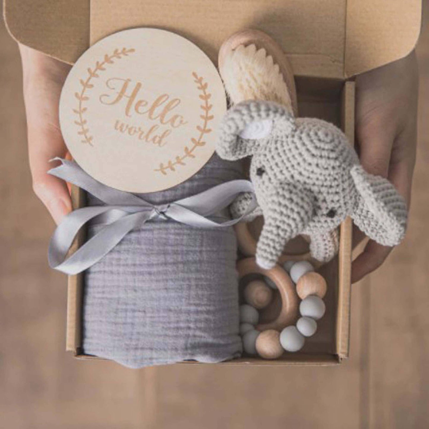 embé® - Newborn Gift Box
