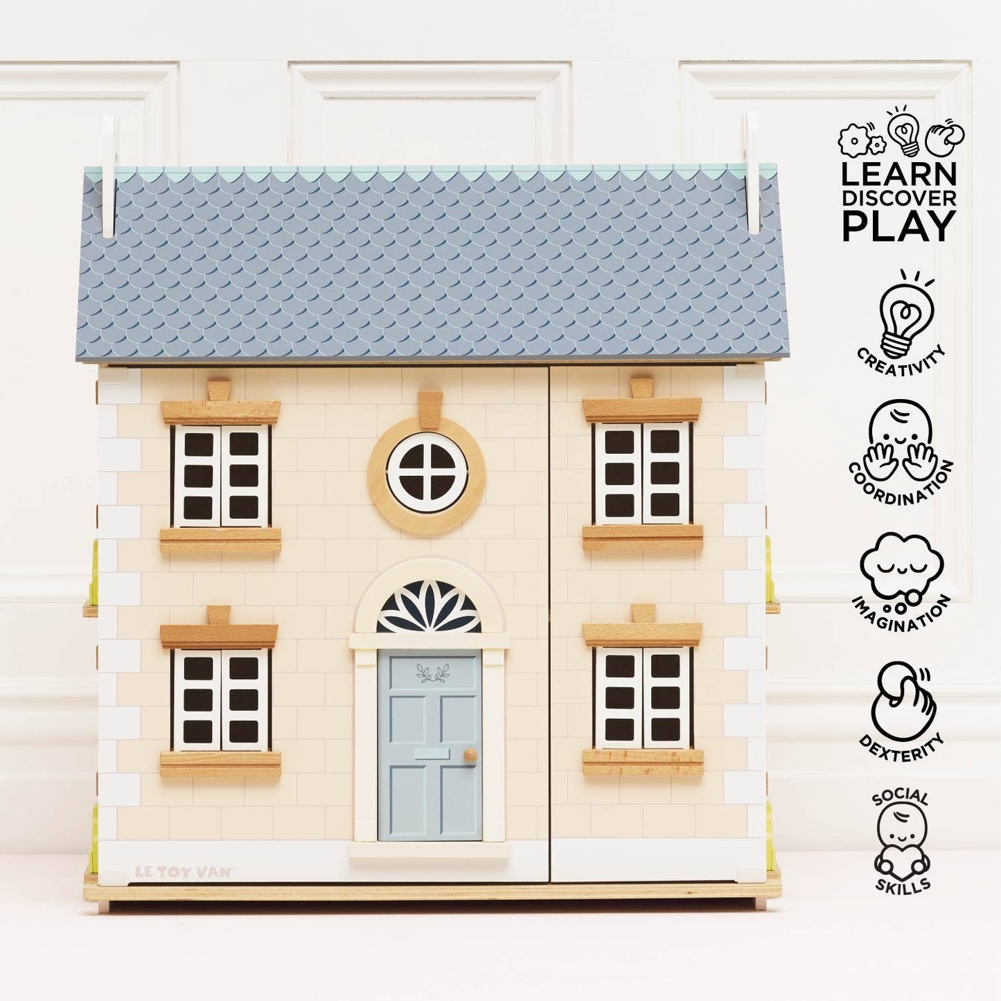 Le Toy Van, Inc. - Bay Tree Wooden Dolls House