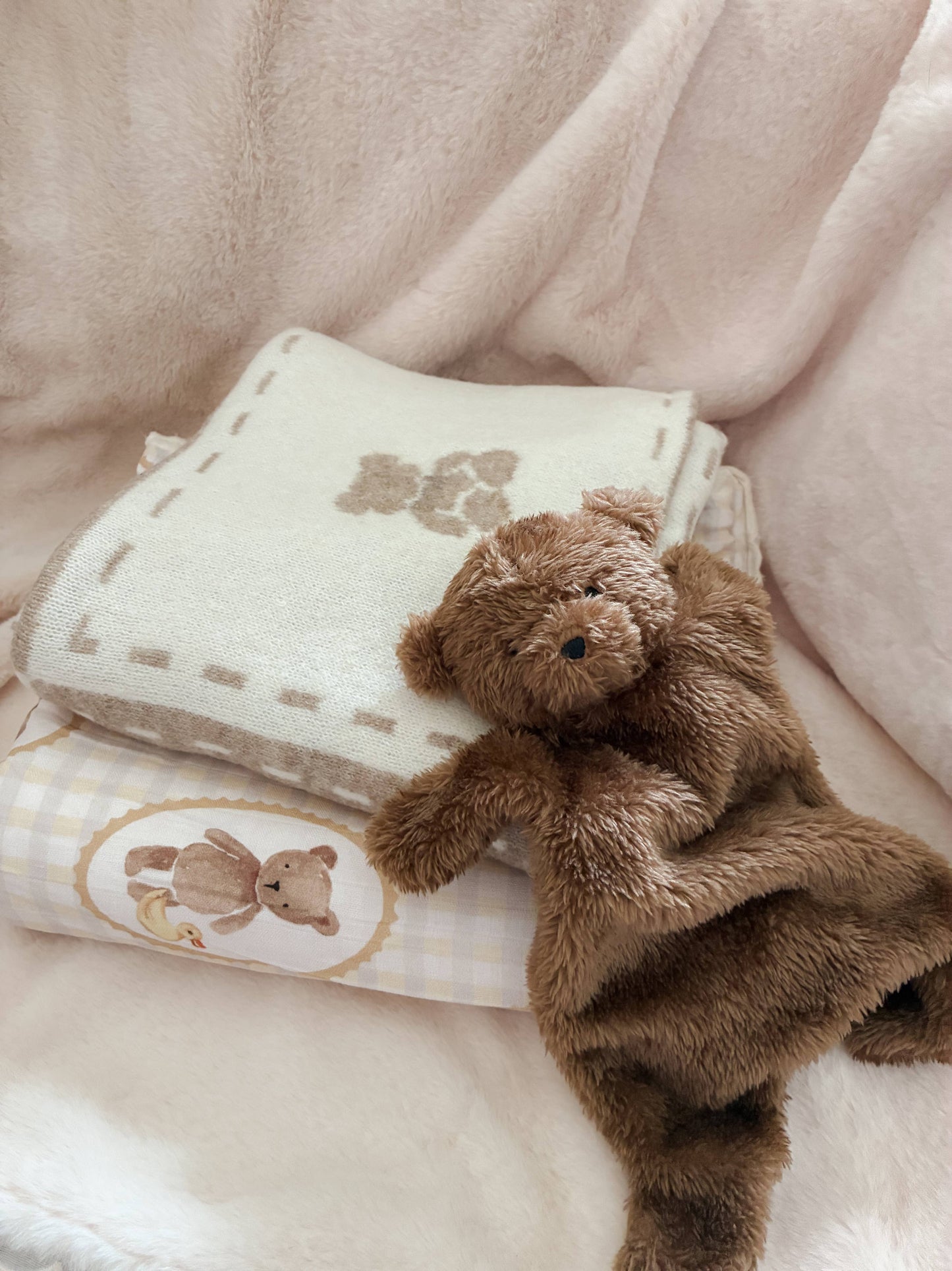 Pop Ya Tot - Little Ted Comforter Toy