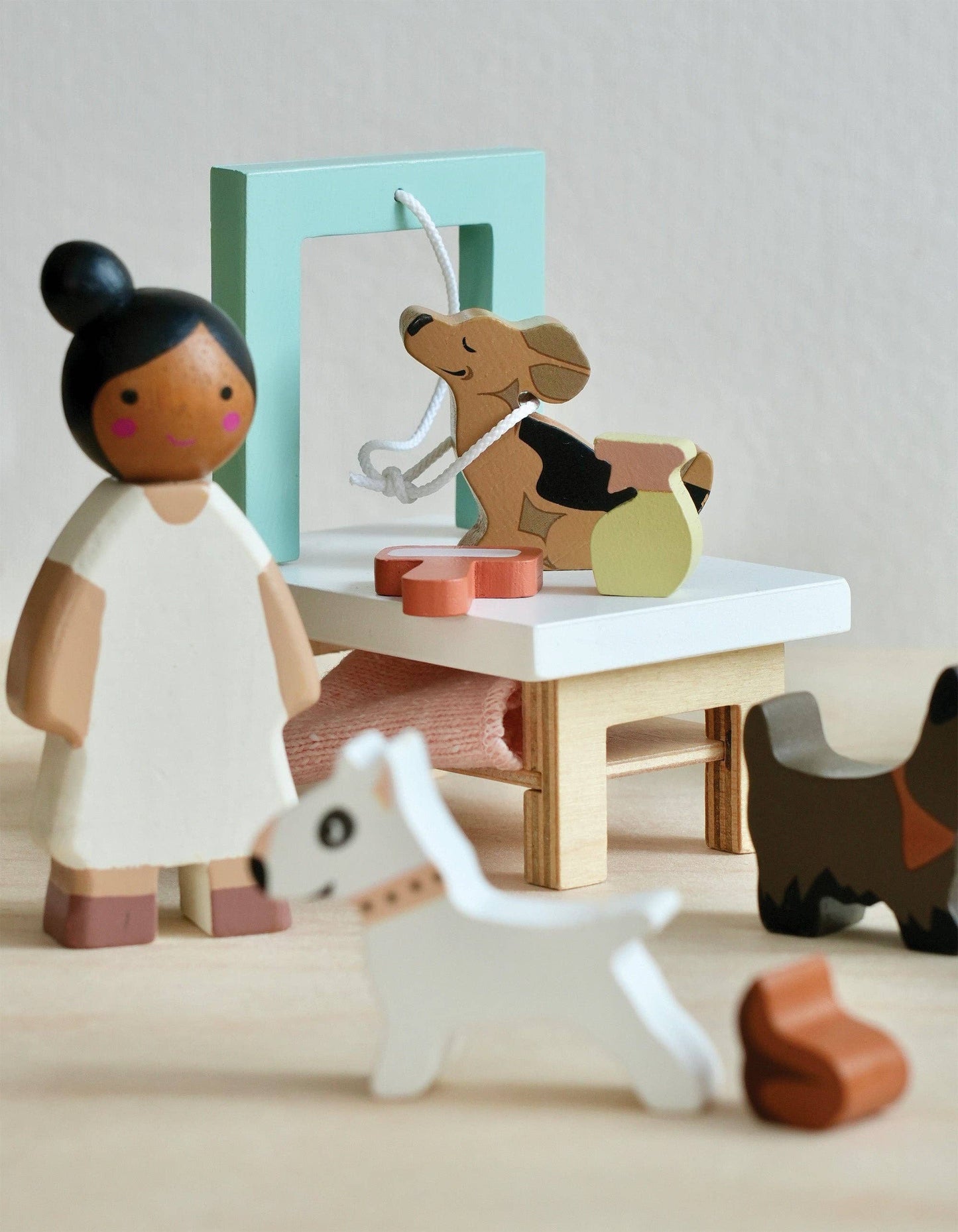 Tender Leaf Toys - Waggy Tails Dog Salon