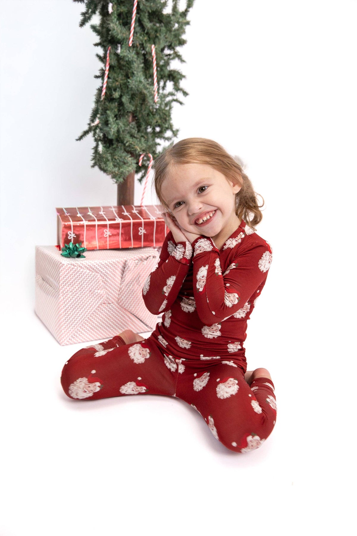 Tiny toes Baby Co - Christmas Vintage Santa Bamboo Toddler 2 Piece Set