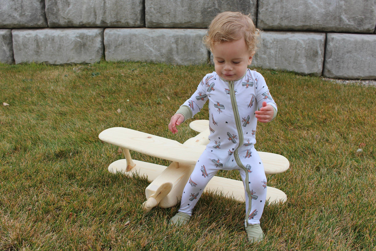 Tiny toes Baby Co - Vintage Airplane Bamboo Zipper Romper