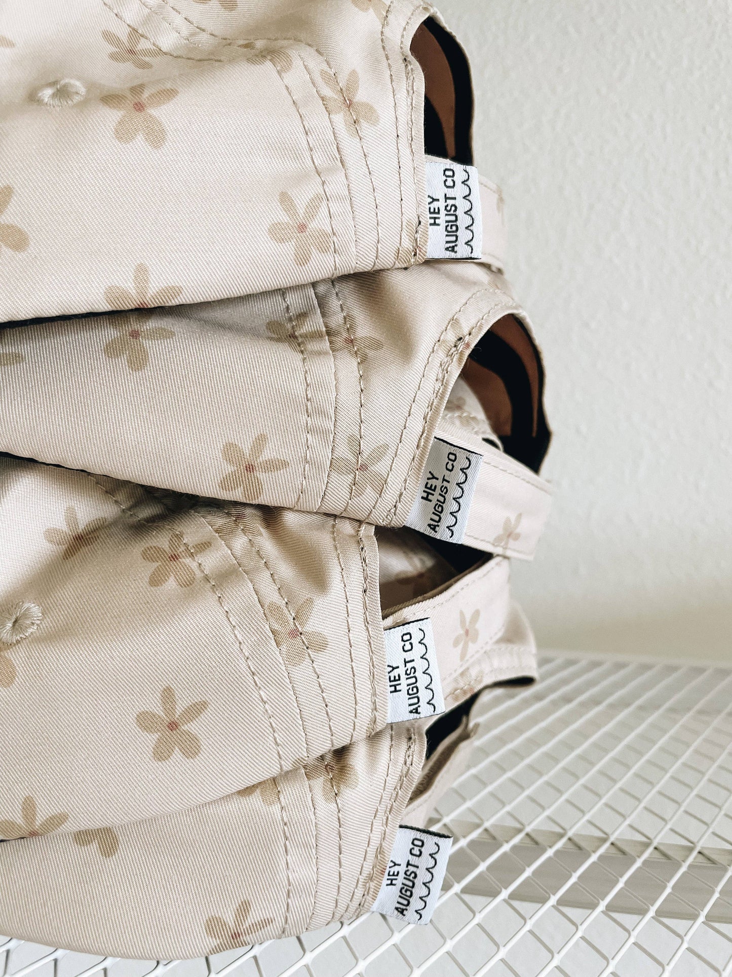 HEY AUGUST CO - Five-panel cap in Poppy