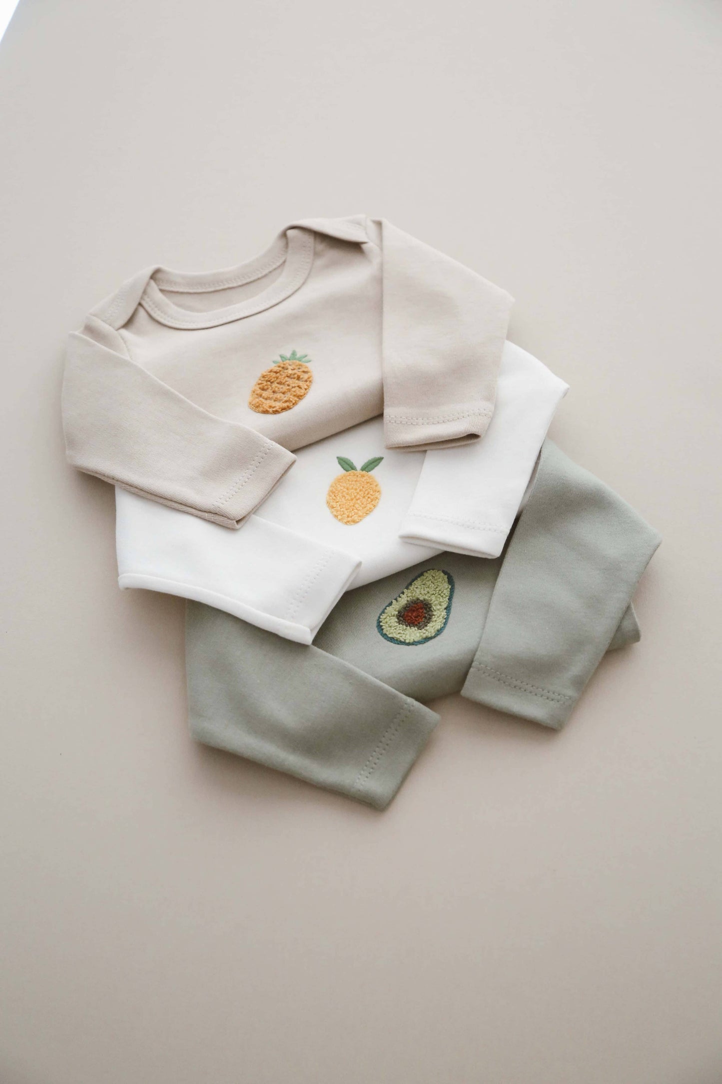 Honey and Hive - Fruit Set 3 Piece Long Sleeve Bodysuit