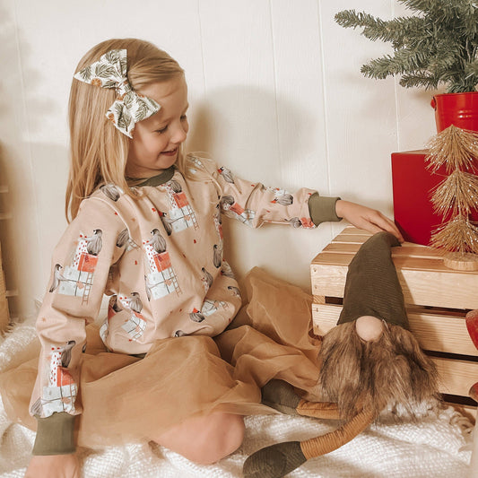 Festive Pine Sprigs | Bow: Clip