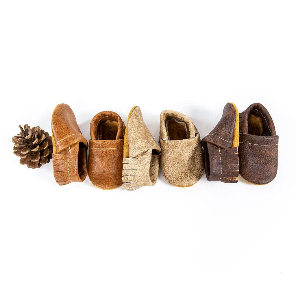 Starry Knight Design - Moccasins Baby Infant & Toddler Shoes: 3 (9m) 4.75 / Latte (Tan)